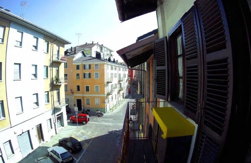 Centro Storico Apartment | COZY LOFT IN THE HISTORICAL CENTER OF CUNEO