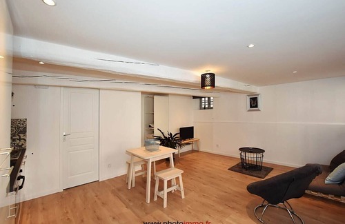 Clermont-Ferrand House | Cozy loft refurbished TOWN CENTER with PARKING and WIFI