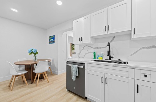 Lauderhill House | Cozy Luxe Escape Near Las Olas & Beach!