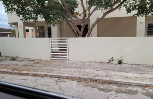 Willemstad House | Cozy luxurious centrally located home.nClose to the beach and downtown.