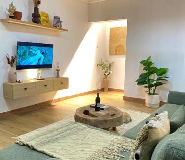 Accra Apartment | Cozy minimal suite