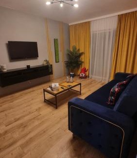 Focsani Apartment | Cozy Modern Apartament