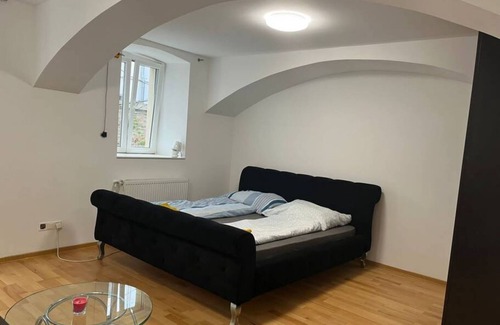 Stuwerviertel Apartment | Cozy & Neat 1BR Apt. @ Prater Stern/Ferris Wheel