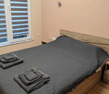 Blagoevgrad Apartment | Cozy New Apt - Уютен апартамент