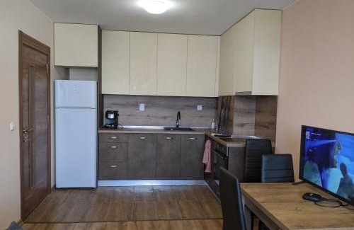 Blagoevgrad Apartment | Cozy New Apt - Уютен апартамент