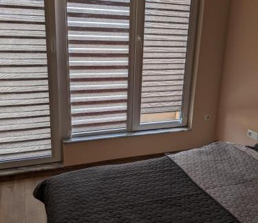 Blagoevgrad Apartment | Cozy New Apt - Уютен апартамент