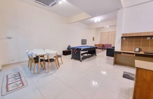 Sandakan House | Cozy Party Homestay nearby Airport