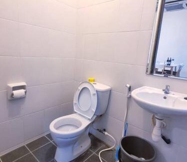 Sandakan House | Cozy Party Homestay nearby Airport