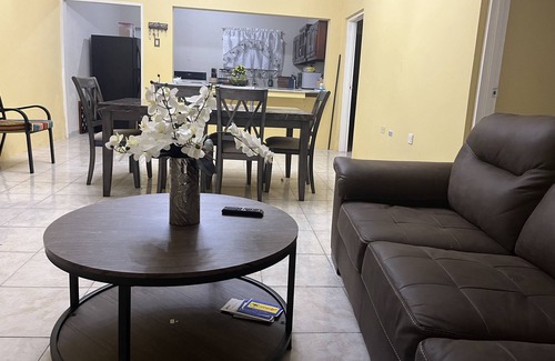 Black River House | COZY PLACE TO STAY IN ST. BESS. JAMAICA