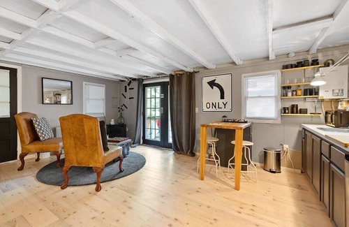 Pocono Pines House | Cozy Pocono Bungalow | Lake Access | Fireplace | Firepit