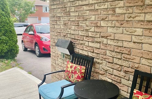 Waterloo House | Cozy Private Room Near University of Waterloo | Uptown