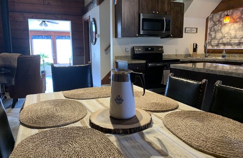 Ridgway House | Cozy Ranch House on 46 Acres w/Spectacular Views