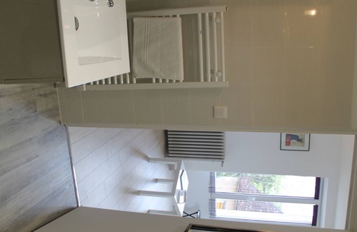 La Roche-Posay Apartment | Cozy Renovated Studio with WiFi near Saint Roch Thermal Baths