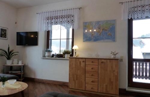 Rittersgrun Apartment | Cozy Ski Base with Garden