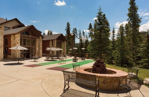 Four O'Clock Condo | Cozy Ski-in Ski-out 2-bedroom condo in beautiful Breckenridge