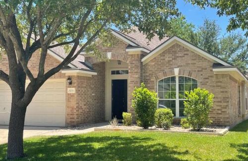 Timberwood Park House | Cozy & spacious 3 bed home North San Antonio - Stone Oak area