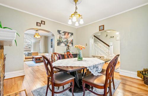 Swissvale House | Cozy Stay in Pittsburgh