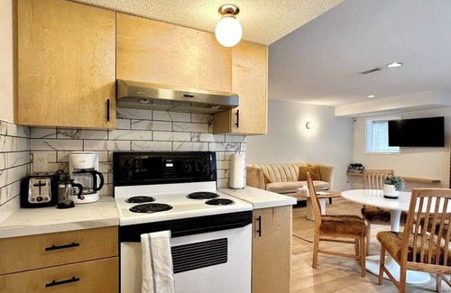 Regional District of Nanaimo House | Cozy Stay with Sauna in North Nanaimo