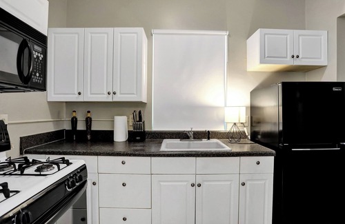 Midtown Apartment | Cozy Studio 1-bedroom apartment in Memphis