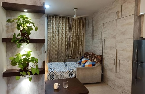 Bouvet Island Apartment | Cozy Studio apartment in charming Thane with AC - Pickmyghar