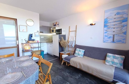 Piau Engaly Apartment | Cozy studio for 4 in Piau-Engaly, balcony, slopes view