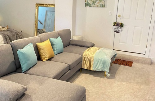 Elko Apartment | Cozy Studio on the hill in Elko