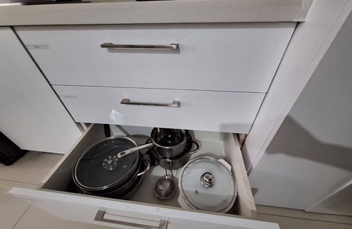 Kapitolyo Condo | Cozy Studio w/FREE access to Fitness Centre Swimming Pool & stunning City View!