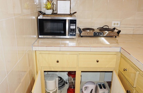 West End Apartment | Cozy Studio With Loft Centrally Located In Negril.