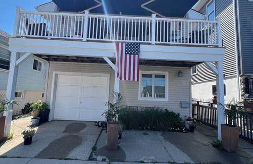 Long Beach Apartment | Cozy studio with WiFi and AC in the fabulous west end of Long Beach New York