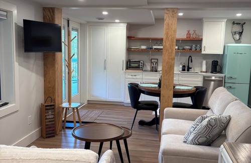 Port Alberni Apartment | Cozy suite for two on Sproat Lake, footsteps away from the beach.
