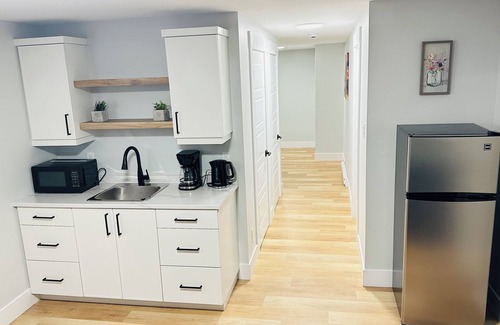 Moncton House | Cozy Suite in a serene area, near Magnetic Hill and the Casino