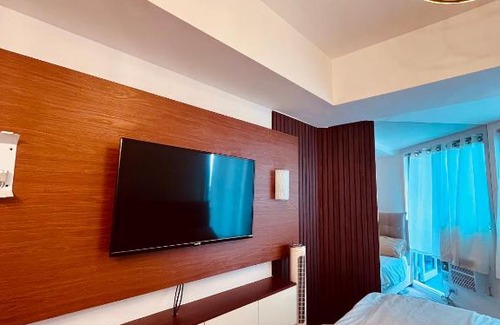 San Fernando Apartment | Cozy Sunshine Suite