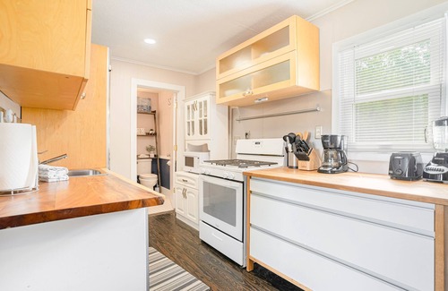 Saugatuck House | Cozy, updated abode near downtown with firepit, grill, washer/dryer, AC & deck