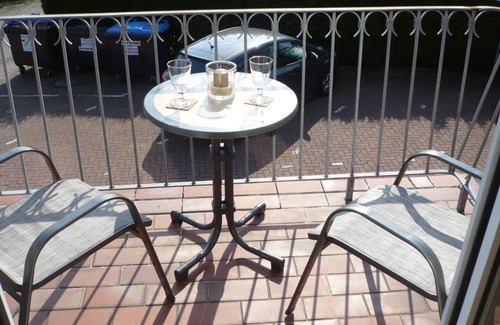 Westeraccumersiel Apartment | Cozy vacation apartment Franziska with balcony and close to the beach in Dornumersiel