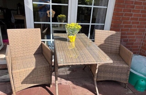 Westeraccumersiel Apartment | Cozy vacation apartment Klein Kluntje in Dornumersiel with terrace