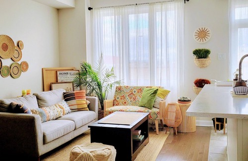 Ottawa Division House | Cozy & Welcoming Room with a friendly family – 20 Mins to Downtown Ottawa