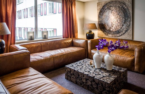 Oisterwijk Hotel | Cozy Woodland Getaway with Scenic Views and Access to Peaceful Forest Paths