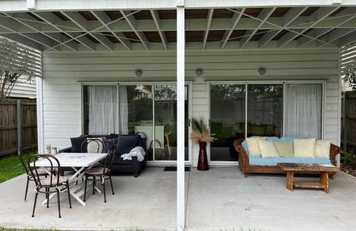 Kangaroo Point Bed & Breakfast | CozyHomes Kangaroo Point