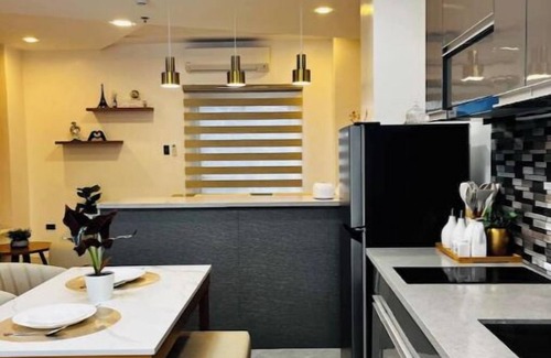 Malabanias Apartment | CozyNest: Elegant Smart Studio Unit 104nn