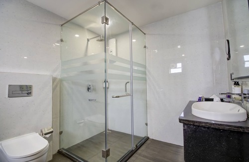 Seraikela Hotel | Cozzet Bindal