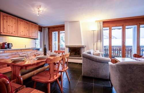 Nendaz Apartment | Crêtes X2 212 - SUNNY apartment 6 pers