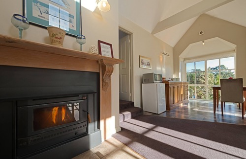 Grove Cottage | Crabtree River Cottages