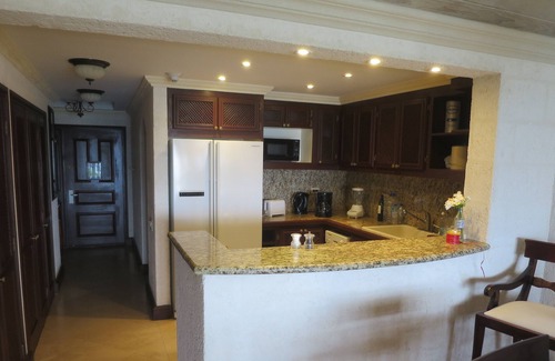 Diamond Valley Condo | Crane Beach - one bedroom with plunge pool - New Years week available