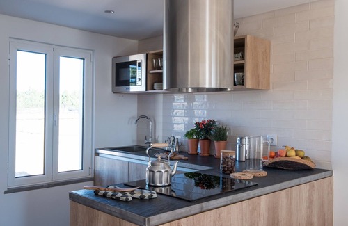 Baiona House | Craveiral Farmhouse by Belong