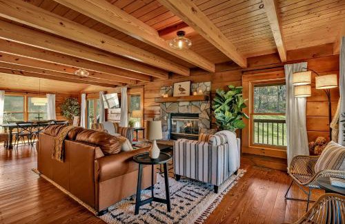 Marrowbone House | Creeks Cabin Luxury Retreat 15 min to Downtown Nashville