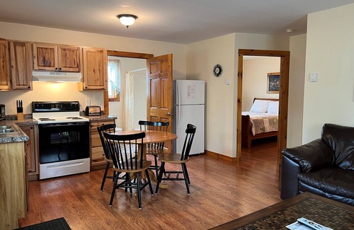 Hartwick Cottage | Creekside Cottage # 4 Multiple charming cottages near Cooperstown #4 of 12