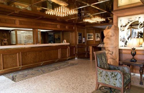 Prince Rupert Hotel | Crest Hotel