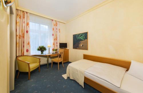 Celerina-Schlarigna Hotel | Cresta Palace Celerina St Moritz Ski In and Ski Out