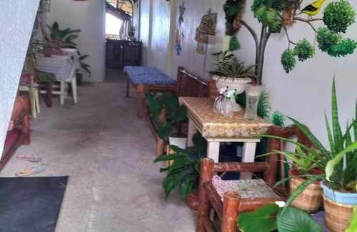 Oslob Resort | Cronin Residence/NipaLeft for 2pax/with breakfast