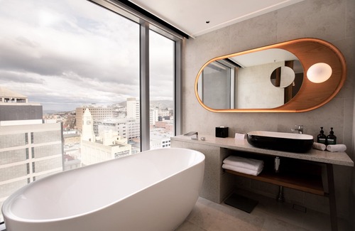 Hobart Central Business District Hotel | Crowne Plaza Hobart by IHG